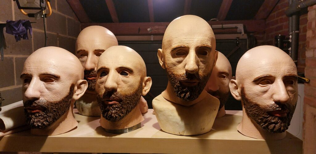 Male_Latex_mask_beard