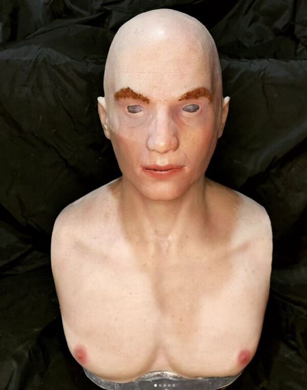 silicone_mask_white_male